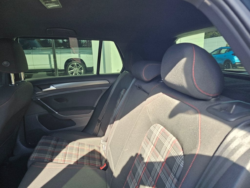 2018 Volkswagen Golf GTI Base