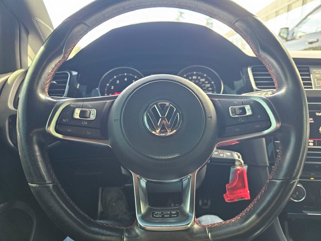 2018 Volkswagen Golf GTI Base