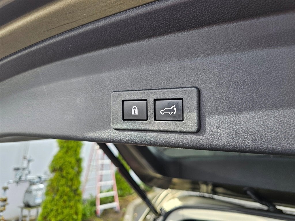 2022 Subaru Ascent Base