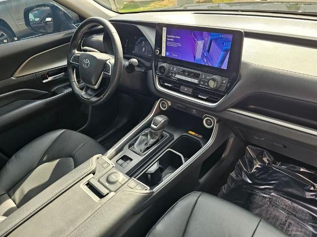 2025 Toyota Grand Highlander Hybrid XLE