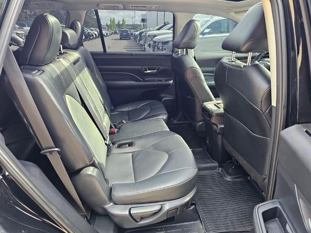 2025 Toyota Grand Highlander Hybrid XLE