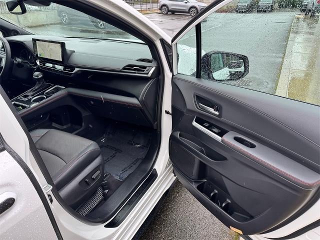 2025 Toyota Sienna XSE