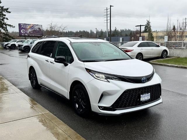 2025 Toyota Sienna XSE