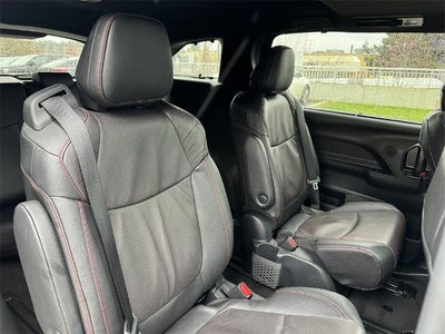 2025 Toyota Sienna XSE