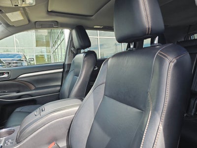 2019 Toyota Highlander Base