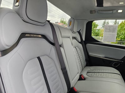 2023 RIVIAN R1T Base