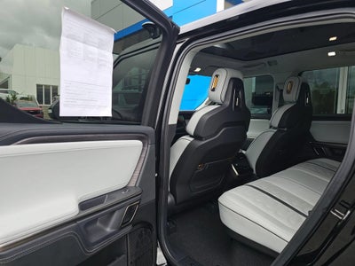 2023 RIVIAN R1T Base