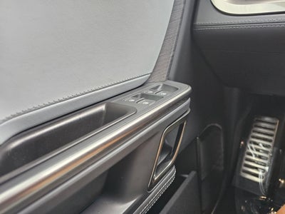 2023 RIVIAN R1T Base
