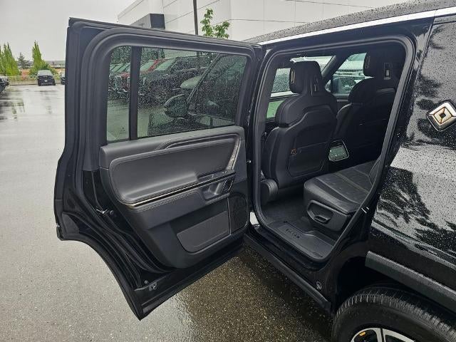 2022 RIVIAN R1S Launch Edition