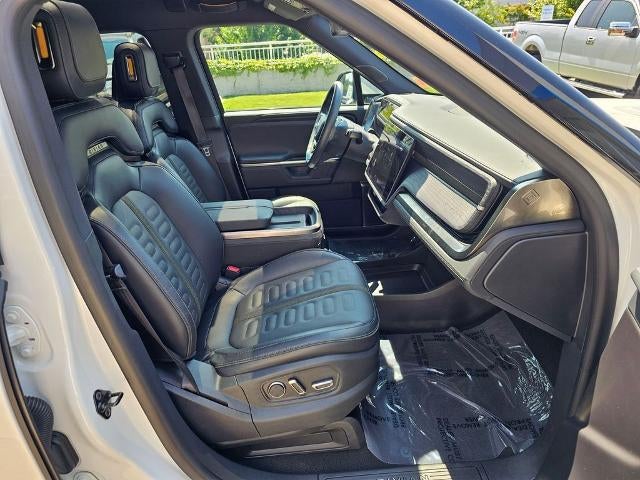 2025 RIVIAN R1S Adventure