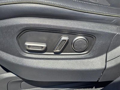 2025 RIVIAN R1S Adventure