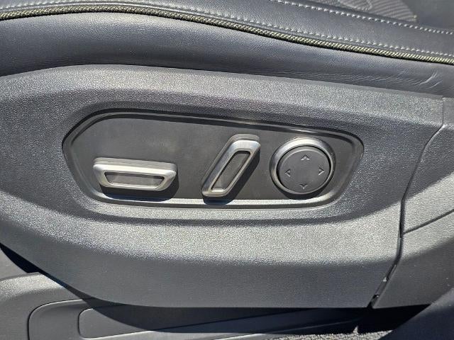 2025 RIVIAN R1S Adventure