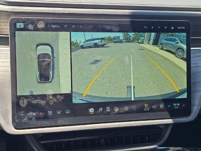 2025 RIVIAN R1S Adventure