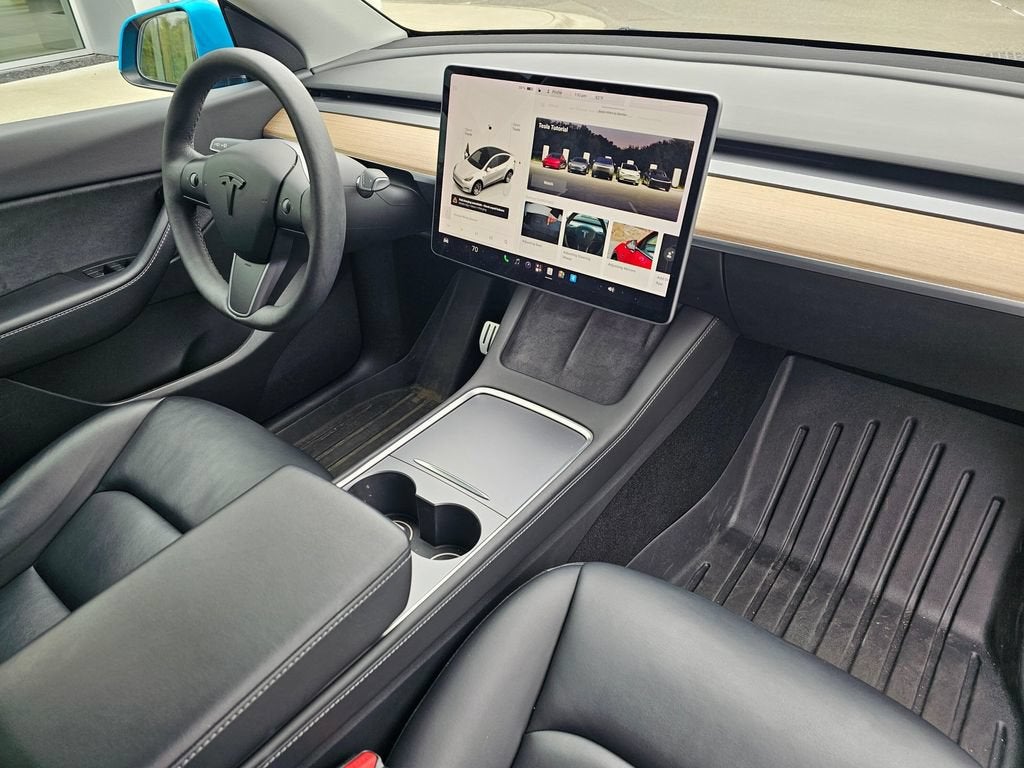 2022 Tesla Model Y Base