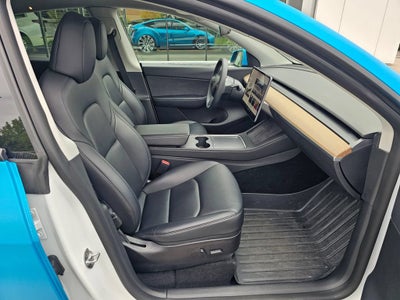 2022 Tesla Model Y Base