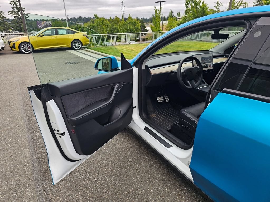 2022 Tesla Model Y Base