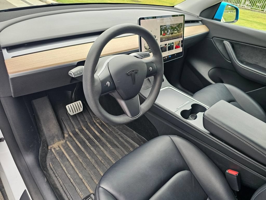 2022 Tesla Model Y Base