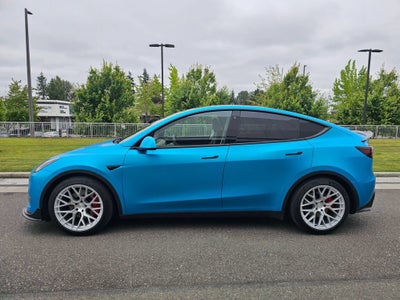 2022 Tesla Model Y Base