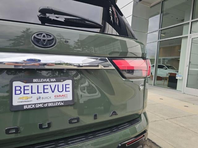 2023 Toyota Sequoia SR5