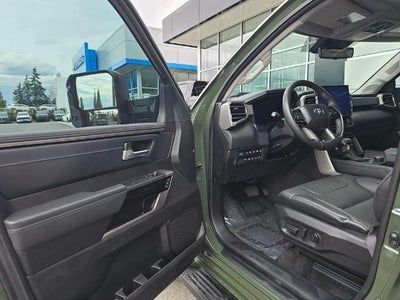 2023 Toyota Sequoia SR5