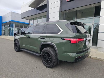 2023 Toyota Sequoia SR5