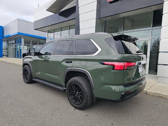 2023 Toyota Sequoia SR5