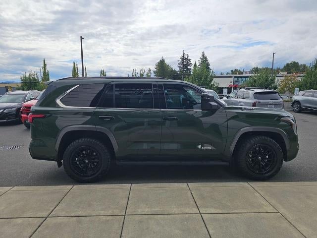 2023 Toyota Sequoia SR5