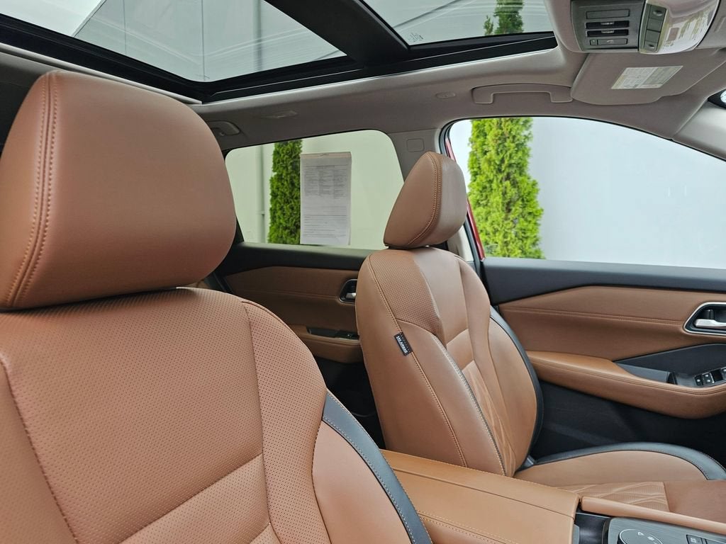 2024 Nissan Rogue Base
