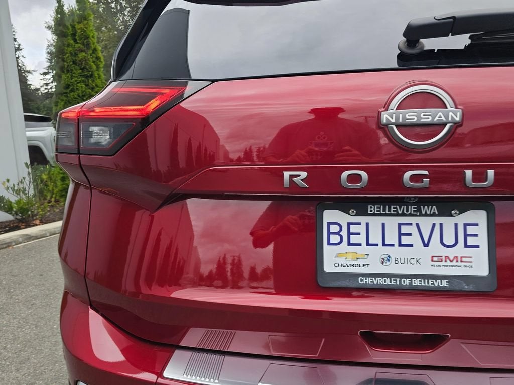 2024 Nissan Rogue Base
