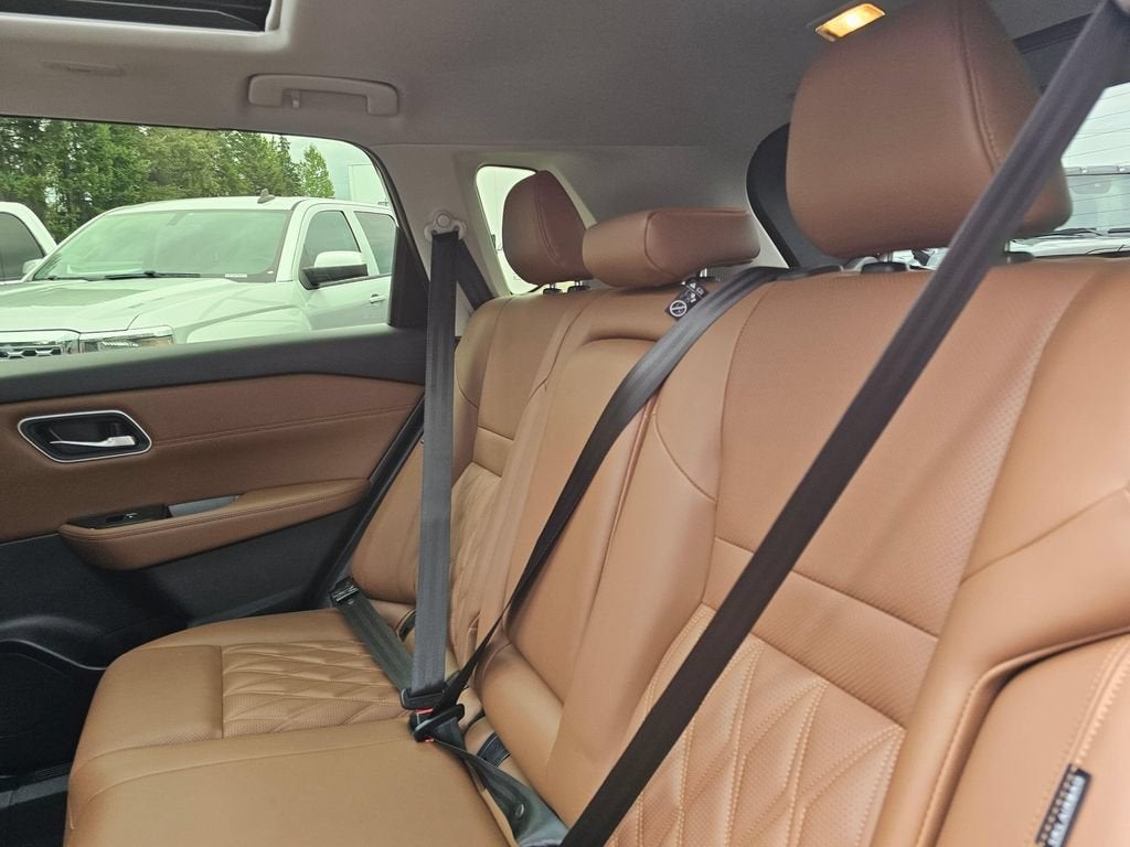 2024 Nissan Rogue Base