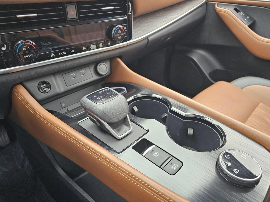 2024 Nissan Rogue Base