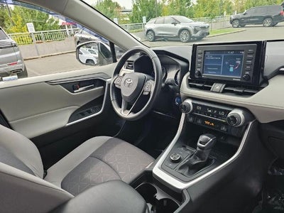 2020 Toyota RAV4 Hybrid XLE