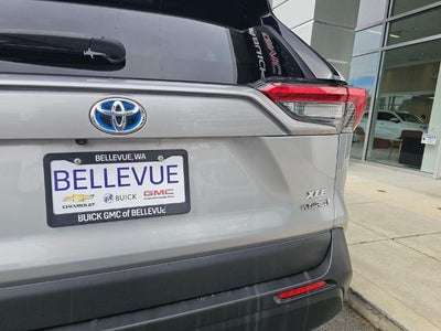 2020 Toyota RAV4 Hybrid XLE