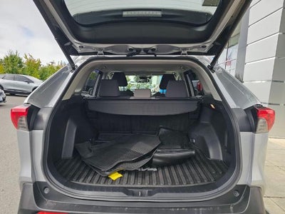 2020 Toyota RAV4 Hybrid XLE
