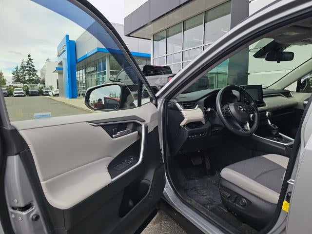 2020 Toyota RAV4 Hybrid XLE