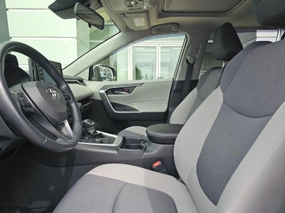 2020 Toyota RAV4 Hybrid XLE