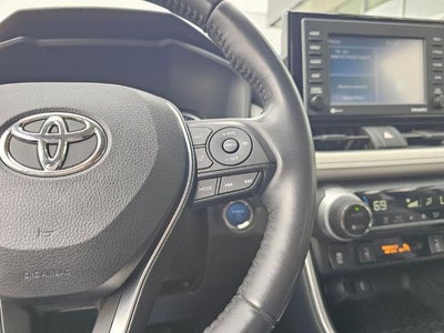 2020 Toyota RAV4 Hybrid XLE