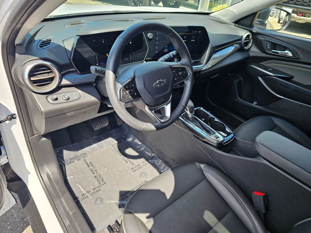 2025 Chevrolet Trax Base