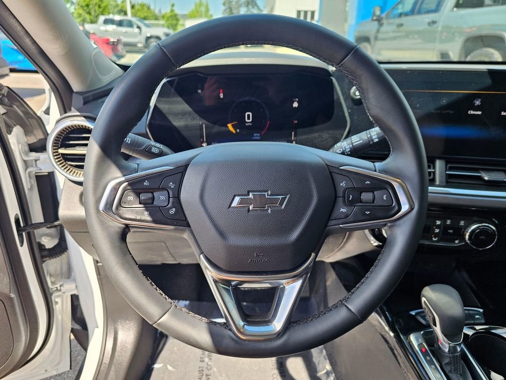 2025 Chevrolet Trax Base