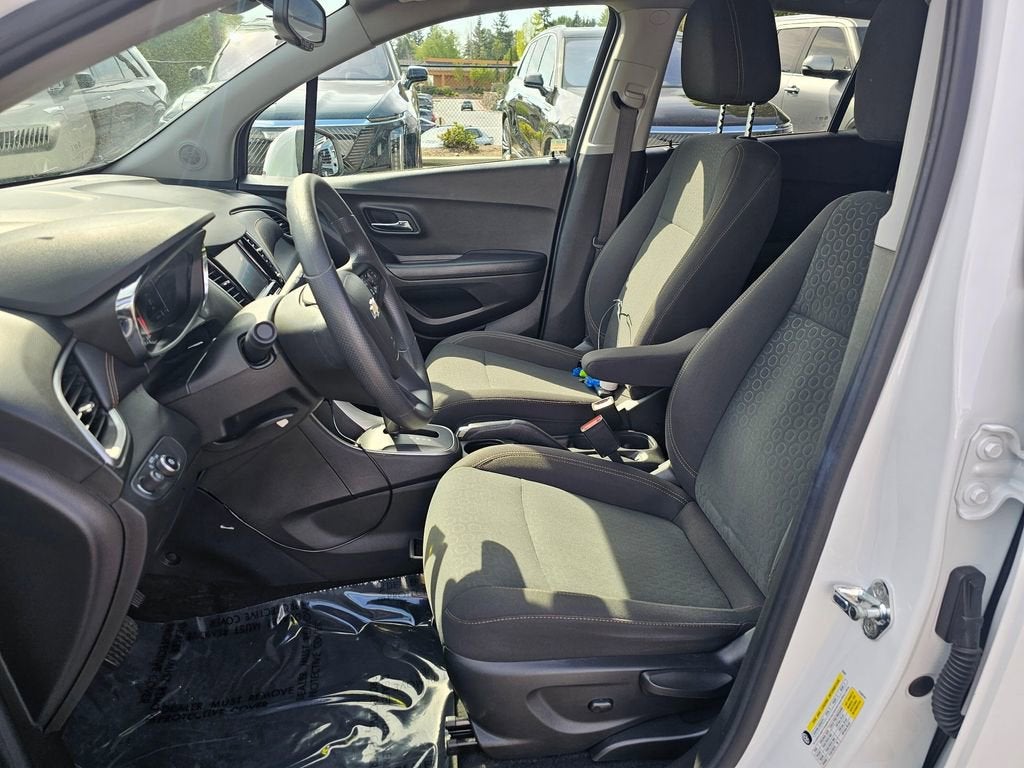 2022 Chevrolet Trax Base