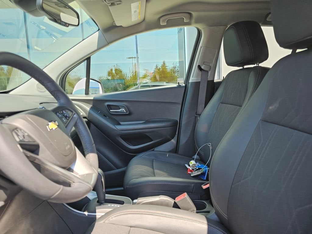2022 Chevrolet Trax Base