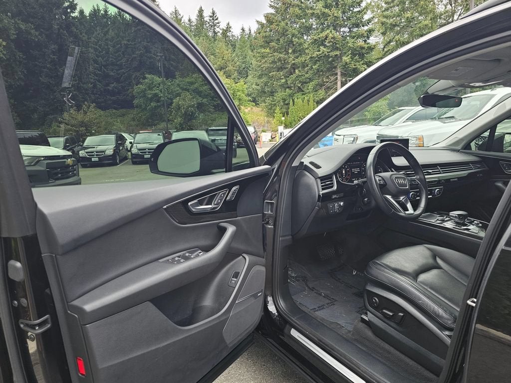 2019 Audi Q7 Base