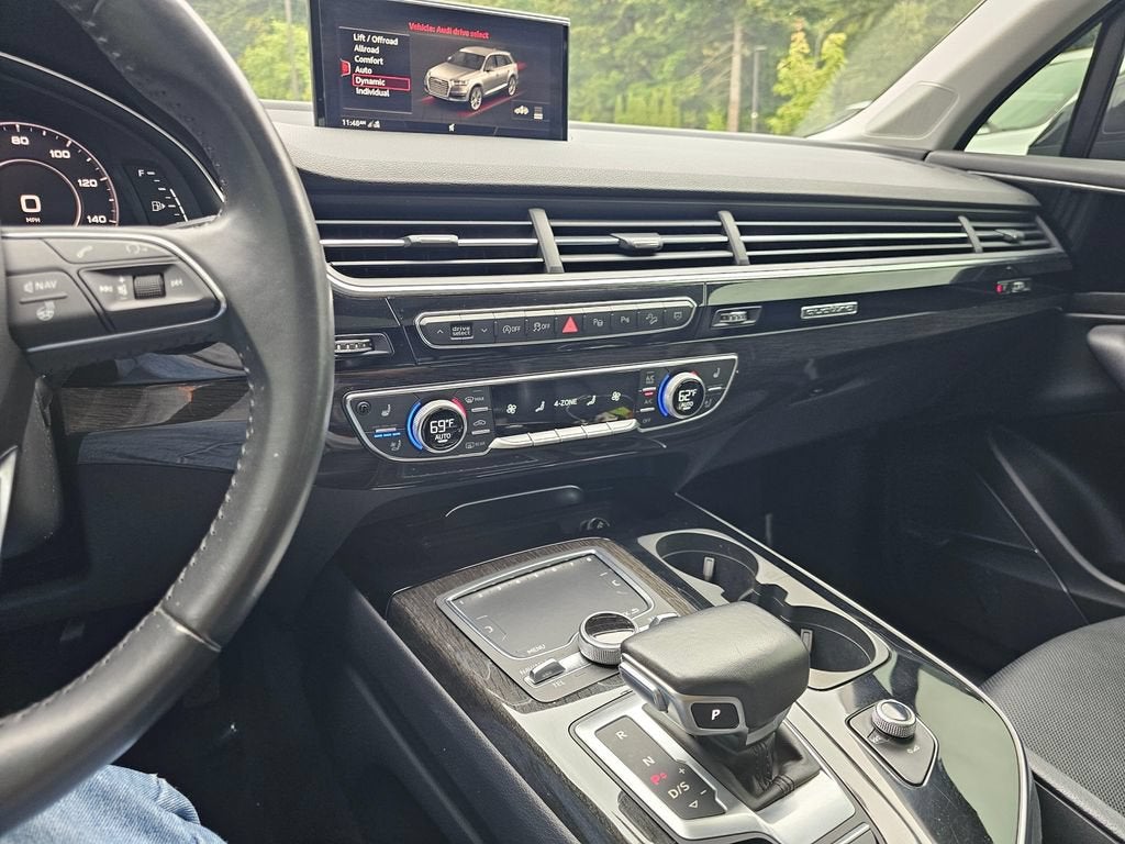 2019 Audi Q7 Base