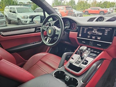 2021 Porsche Cayenne Turbo S E-Hybrid