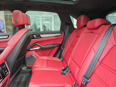 2021 Porsche Cayenne Turbo S E-Hybrid