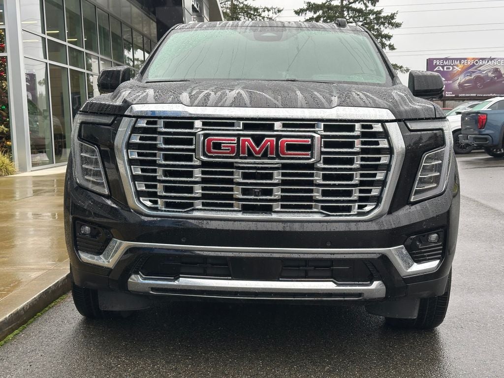 2025 GMC Yukon XL Denali Black / Black