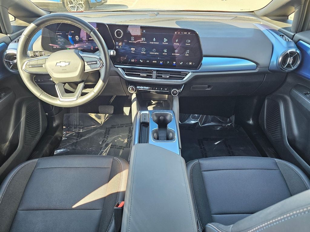 2025 Chevrolet Equinox EV LT