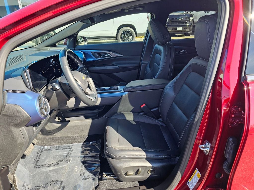 2025 Chevrolet Equinox EV LT