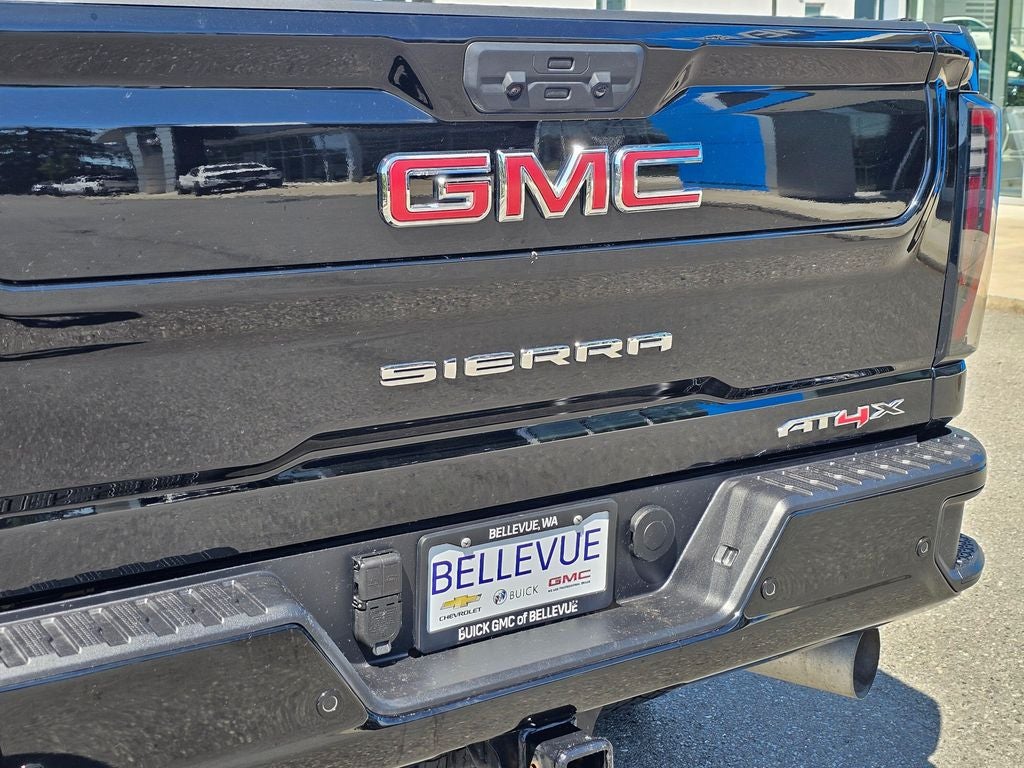 2025 GMC Sierra 2500HD AT4X