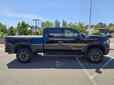 2025 GMC Sierra 2500HD AT4X
